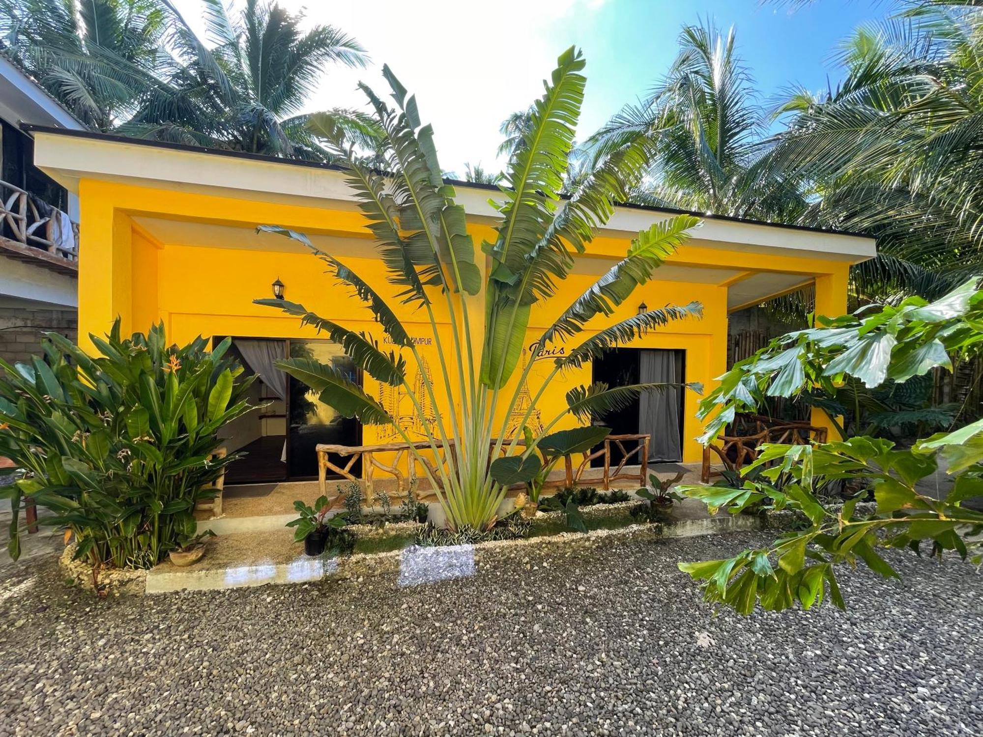Apo Diver Beach Resort San Juan  Eksteriør billede